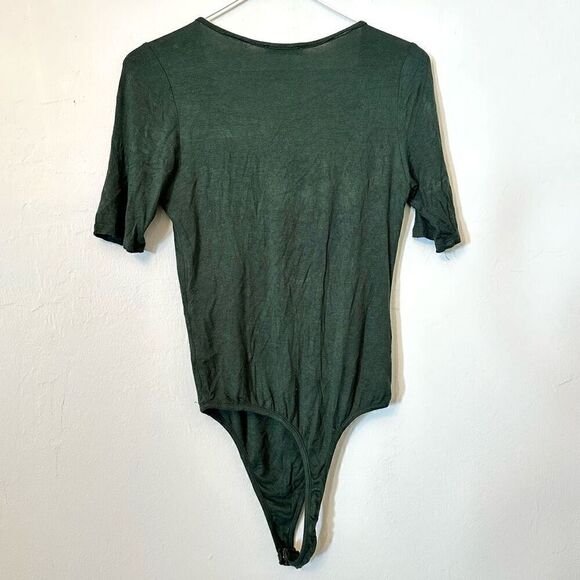 Imagenation Scoop Neck Short Sleeve Rayon Blend Stretch Bodysuit Green Large - Picture 2 of 4